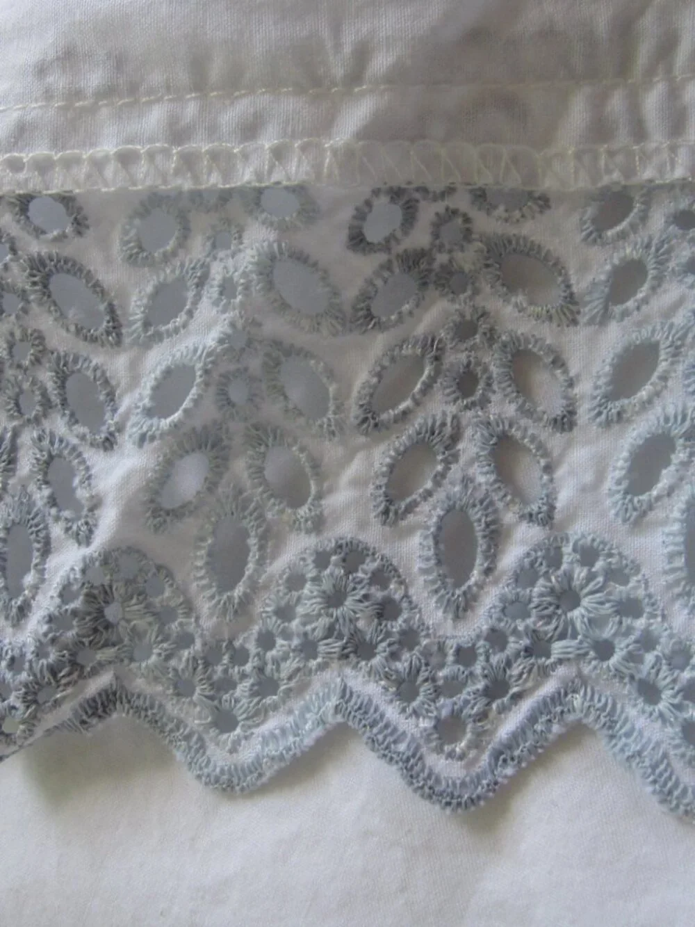 Rachel Ashwell Embroidered Blue Eyelet Lace Full Flat Sheet Cotton Shabby Chic